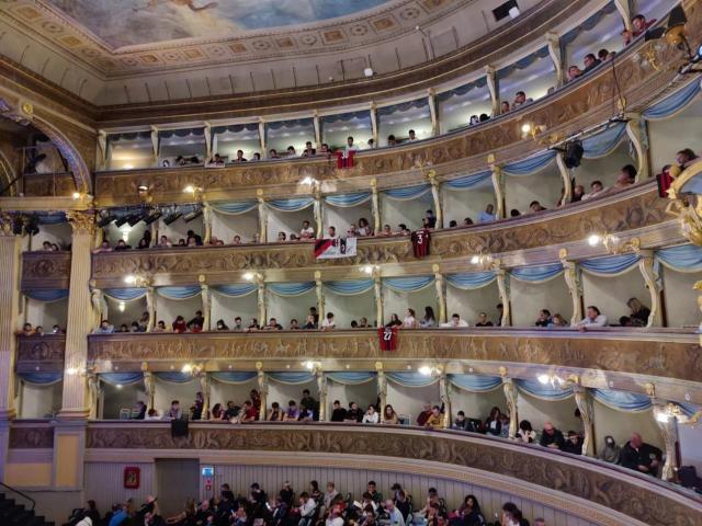 开云APP-马尔蒂尼的四幕剧：父子、战友、对手、故人